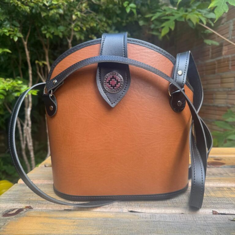 bolsas chimarrao-feminina-couro 9